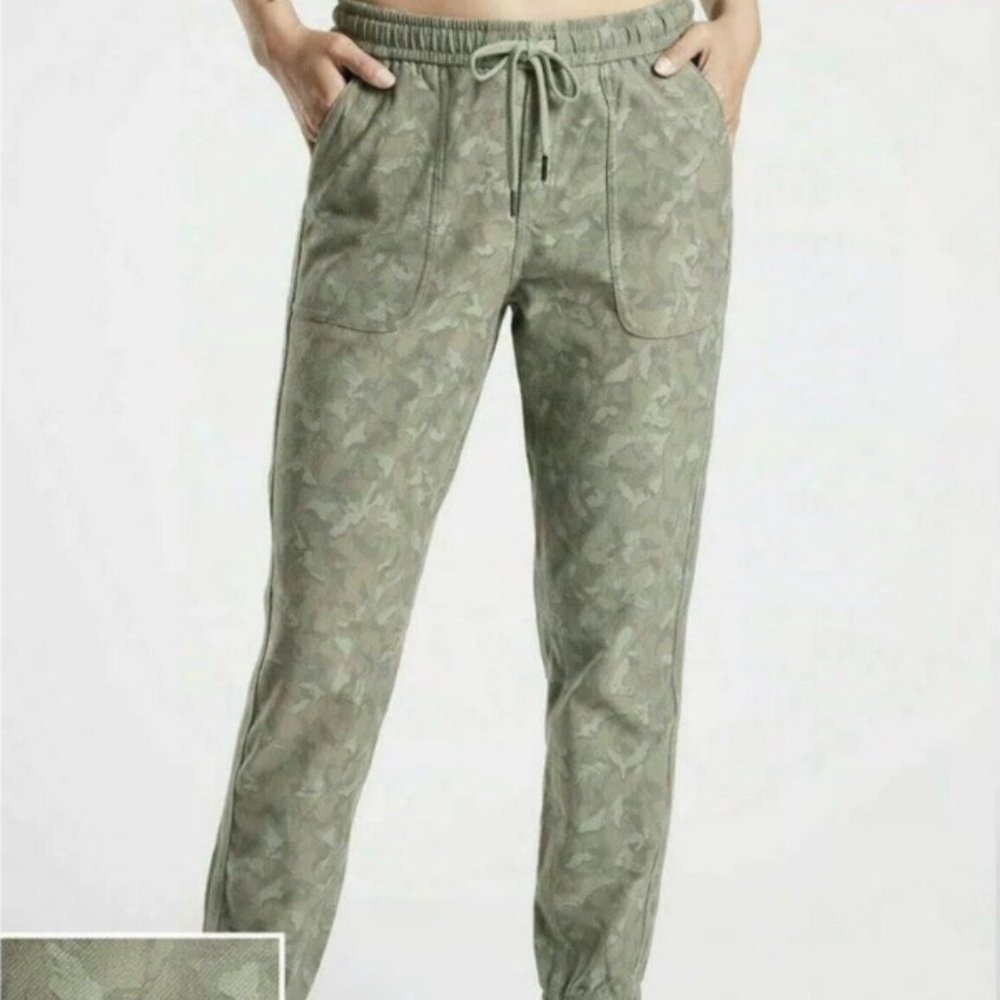 Athleta Farallon Printed Jogger Size 2 - Picture 1 of 10
